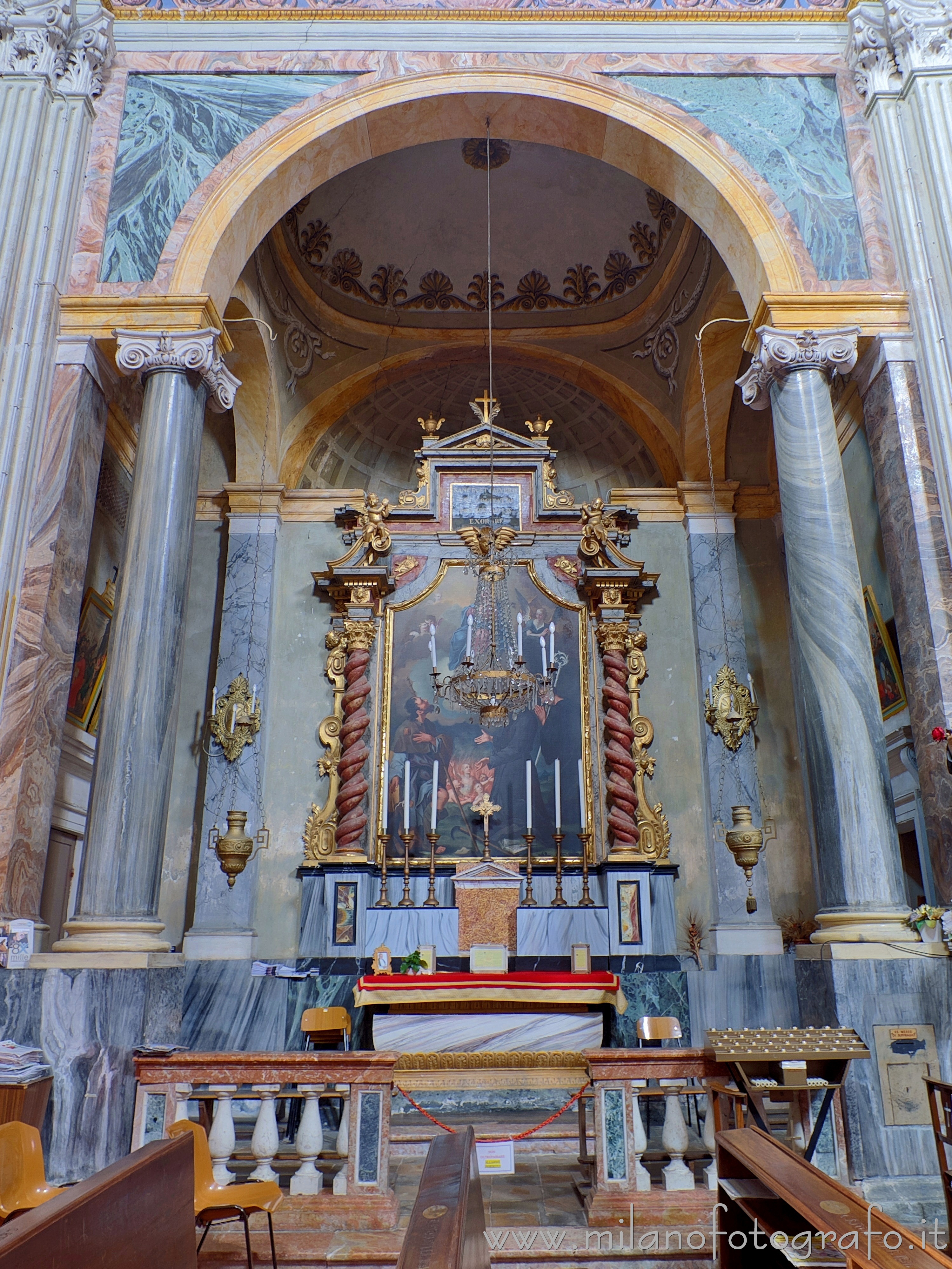 Tavigliano (Biella, Italy) - Chapel of St. Roch in the Church of the Holy Trinity and San Carlo - Full resolution picture